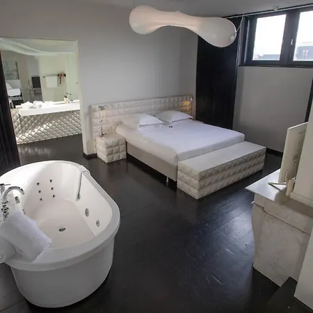 Bed & Breakfast Feek 5*
