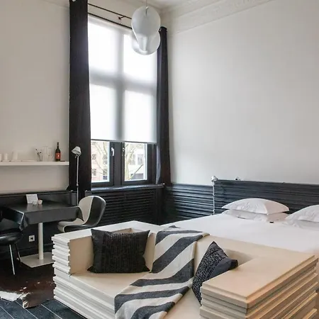 Feek 5* Antwerpia